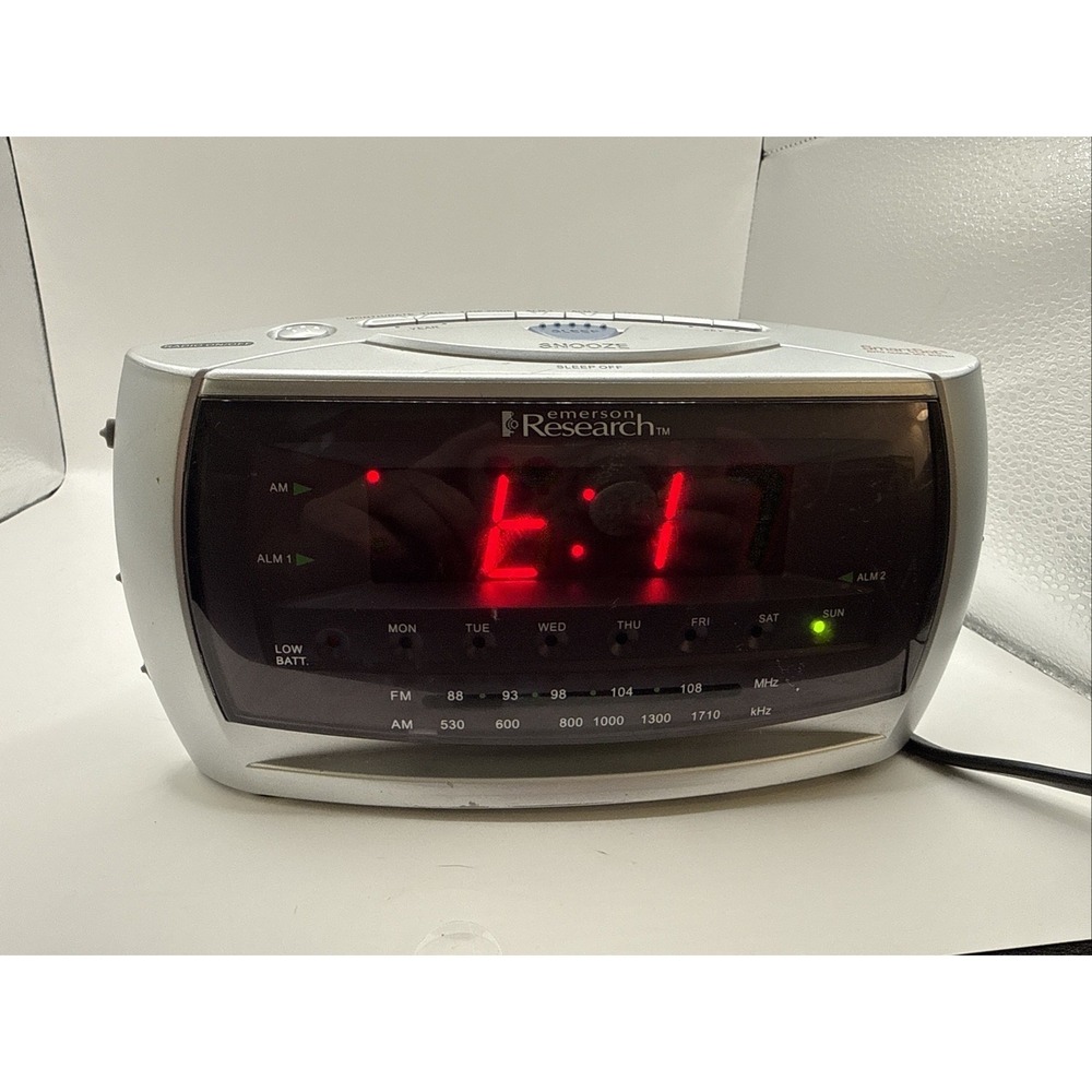 Emerson Research CKS3029 SmartSet AM/FM‎ Radio Alarm Clock